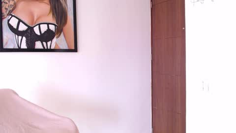  Dani  online show from June 26, 2026, 5:28 pm