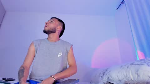 Snapshot of _kevin_xxx chatting on December 9, 2024, 10:30 pm online show from December 9, 2024, 10:30 pm