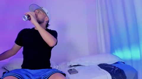 Snapshot of _kevin_xxx chatting on October 17, 2025, 4:15 am online show from October 17, 2025, 4:15 am