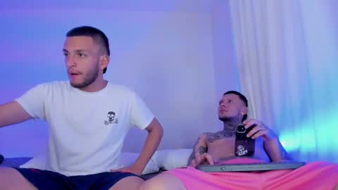 Snapshot of _kevin_xxx chatting on November 14, 2025, 2:27 pm online show from November 14, 2025, 2:27 pm