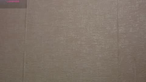 _kikiclark_ online show from May 7, 2026, 8:36 pm