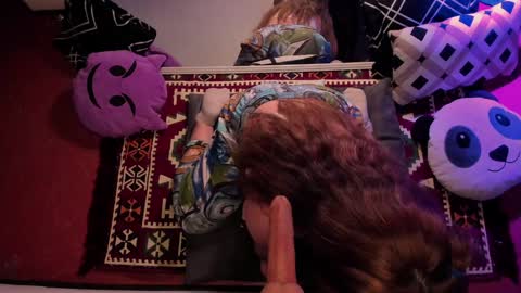 Snapshot of _kimikatt__ chatting on December 30, 2024, 8:10 am Kendall online show from December 30, 2024, 8:10 am