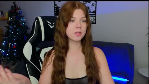 Snapshot of _kirieshka chatting on December 22, 2024, 1:55 pm Molly Emily online show from December 22, 2024, 1:55 pm