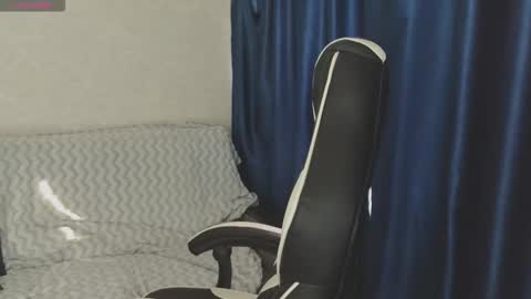 Snapshot of _kirieshka chatting on September 16, 2025, 6:47 am Molly Emily online show from September 16, 2025, 6:47 am