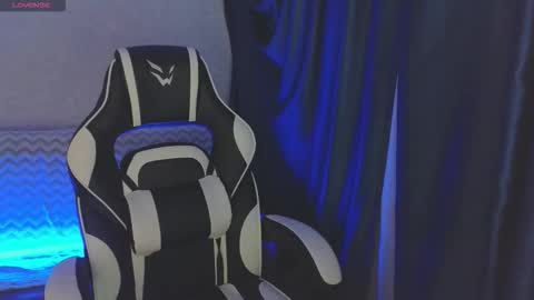 Snapshot of _kirieshka chatting on September 17, 2025, 9:49 pm Molly Emily online show from September 17, 2025, 9:49 pm