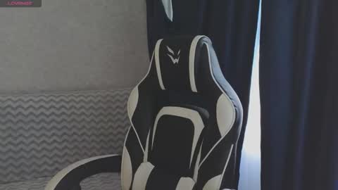 Snapshot of _kirieshka chatting on September 23, 2025, 7:44 am Molly Emily online show from September 23, 2025, 7:44 am