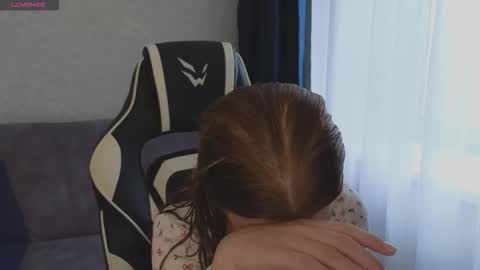 Snapshot of _kirieshka chatting on October 1, 2025, 10:54 am Molly Emily online show from October 1, 2025, 10:54 am