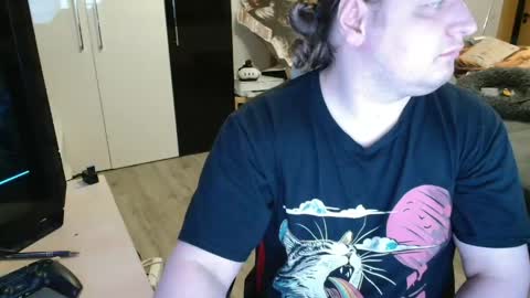 Snapshot of _kitsu_ chatting on May 31, 2026, 2:35 pm _kitsu_ online show from May 31, 2026, 2:35 pm