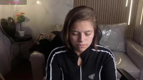 Snapshot of _kitten_1 chatting on June 2, 2026, 11:51 pm _kitten_1 online show from June 2, 2026, 11:51 pm