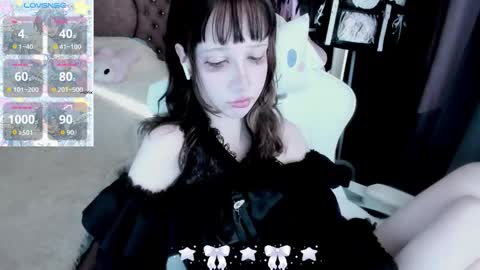 Snapshot of _kuroneeko_ chatting on September 12, 2025, 7:41 am kuro online show from September 12, 2025, 7:41 am