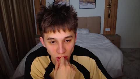 Snapshot of _kurt chatting on March 5, 2025, 12:59 am Kurt online show from March 5, 2025, 12:59 am