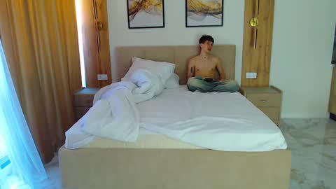 Snapshot of _kurt chatting on March 9, 2025, 9:24 am Kurt online show from March 9, 2025, 9:24 am