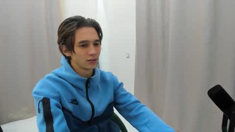 Snapshot of _kurt chatting on November 5, 2025, 3:45 pm Kurt online show from November 5, 2025, 3:45 pm