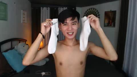 Kylie online show from March 7, 2025, 5:06 pm