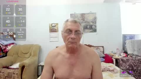 Lory online show from June 18, 2026, 1:26 pm