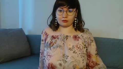 Snapshot of _lalilu_ chatting on December 16, 2024, 9:46 am _lalilu_ online show from December 16, 2024, 9:46 am