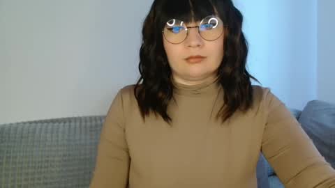 Snapshot of _lalilu_ chatting on February 17, 2025, 5:04 am _lalilu_ online show from February 17, 2025, 5:04 am