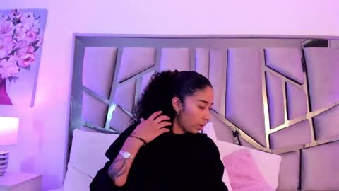 Snapshot of _lanna_jhonson_ chatting on December 29, 2024, 12:23 pm Lanna online show from December 29, 2024, 12:23 pm