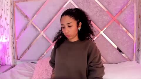 Snapshot of _lanna_jhonson_ chatting on January 13, 2025, 12:51 am Lanna online show from January 13, 2025, 12:51 am