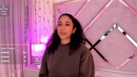 Snapshot of _lanna_jhonson_ chatting on January 13, 2025, 10:03 am Lanna online show from January 13, 2025, 10:03 am