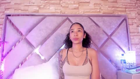 Snapshot of _lanna_jhonson_ chatting on October 23, 2025, 10:58 am Lanna online show from October 23, 2025, 10:58 am