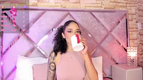 Snapshot of _lanna_jhonson_ chatting on November 24, 2025, 11:21 am Lanna online show from November 24, 2025, 11:21 am