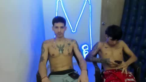 _latinhot_420 online show from March 26, 2026, 3:39 pm