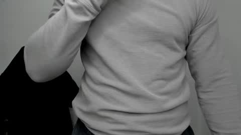 Snapshot of _layne chatting on December 14, 2024, 4:12 am Layne online show from December 14, 2024, 4:12 am