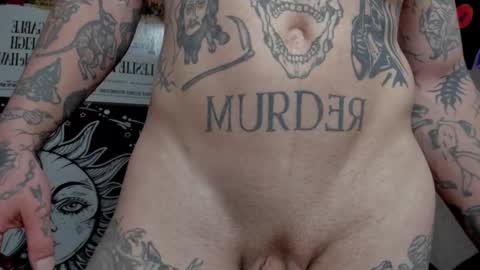 Snapshot of _layne chatting on February 10, 2025, 9:04 pm Layne online show from February 10, 2025, 9:04 pm