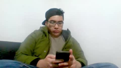 Snapshot of _leclerc_ chatting on December 3, 2024, 2:36 am _leclerc_ online show from December 3, 2024, 2:36 am