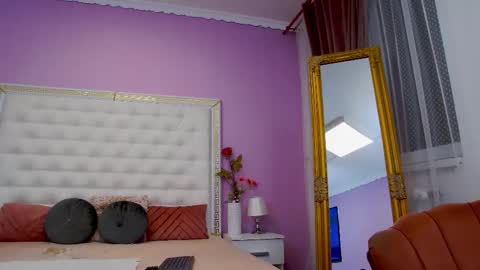 Lena Paul online show from September 12, 2025, 3:50 am