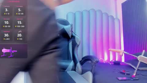 Snapshot of _leohot_ chatting on October 30, 2025, 4:03 am _leohot_ online show from October 30, 2025, 4:03 am