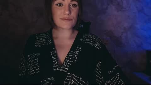 Snapshot of _letty_ chatting on February 25, 2025, 9:46 pm Letty online show from February 25, 2025, 9:46 pm