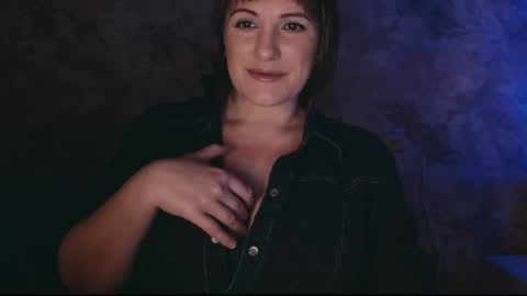 Snapshot of _letty_ chatting on February 27, 2025, 9:04 pm Letty online show from February 27, 2025, 9:04 pm