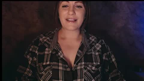 Snapshot of _letty_ chatting on October 7, 2025, 9:34 pm Letty online show from October 7, 2025, 9:34 pm