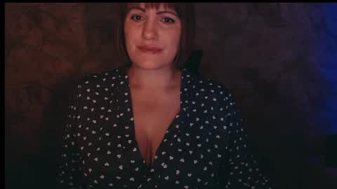 Snapshot of _letty_ chatting on October 31, 2025, 10:33 pm Letty online show from October 31, 2025, 10:33 pm