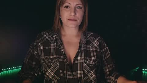 Snapshot of _letty_ chatting on April 1, 2026, 12:22 am Letty online show from April 1, 2026, 12:22 am