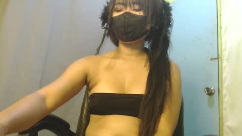 Snapshot of _lilies_gigi_ chatting on March 11, 2026, 1:11 am _lilies_gigi_ online show from March 11, 2026, 1:11 am