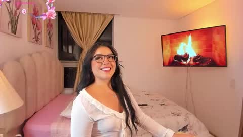 Lina. online show from March 26, 2026, 12:50 am
