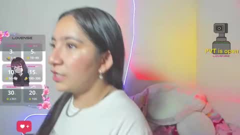 Snapshot of _litle_mily_ chatting on October 17, 2025, 12:14 am Mily online show from October 17, 2025, 12:14 am