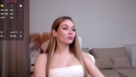Snapshot of _little_imp_ chatting on April 21, 2026, 9:06 pm Amelia online show from April 21, 2026, 9:06 pm