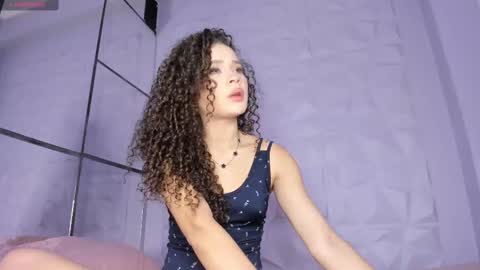 Snapshot of _littlelia chatting on October 3, 2025, 11:40 am Anna online show from October 3, 2025, 11:40 am