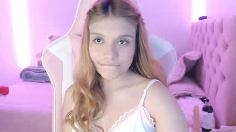 Sofia 3 online show from June 18, 2026, 10:36 pm
