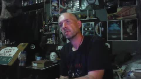 Snapshot of _longfellow chatting on July 20, 2026, 4:05 am That guy online show from July 20, 2026, 4:05 am