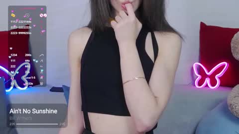   online show from February 4, 2025, 10:45 pm