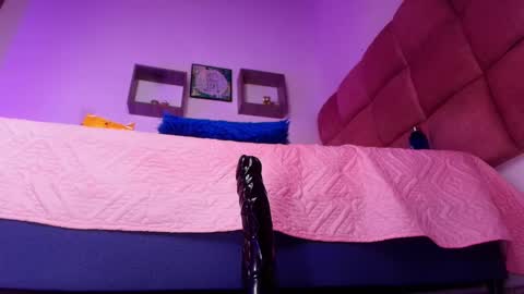 Lorrayne online show from February 28, 2025, 2:53 pm