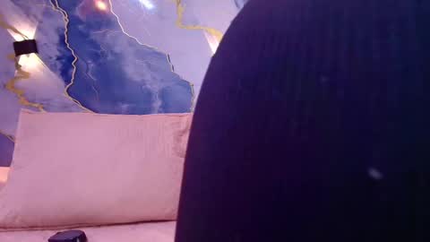 Lorrayne online show from October 23, 2025, 12:04 pm