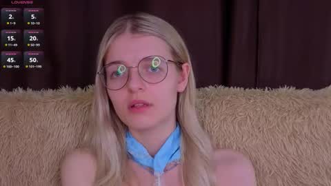 Monica online show from November 10, 2025, 8:30 pm