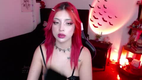 Queen.  Help me reach 100 thumbs up  online show from December 27, 2024, 10:26 pm