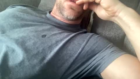 _lululeo_ online show from March 15, 2026, 10:05 pm